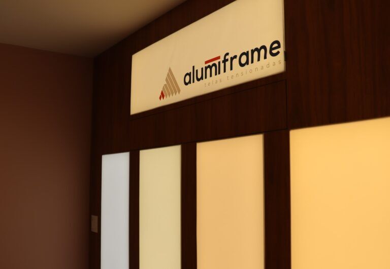 alumiframe telas tensionadas